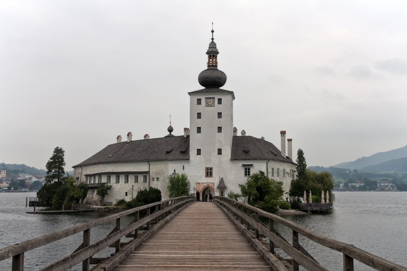 Schloss Ort in Traunsee lake, Salzkammergut, Gmunden, Upper Austria | Salzkammergut region, Austria (IMG_7120.jpg)