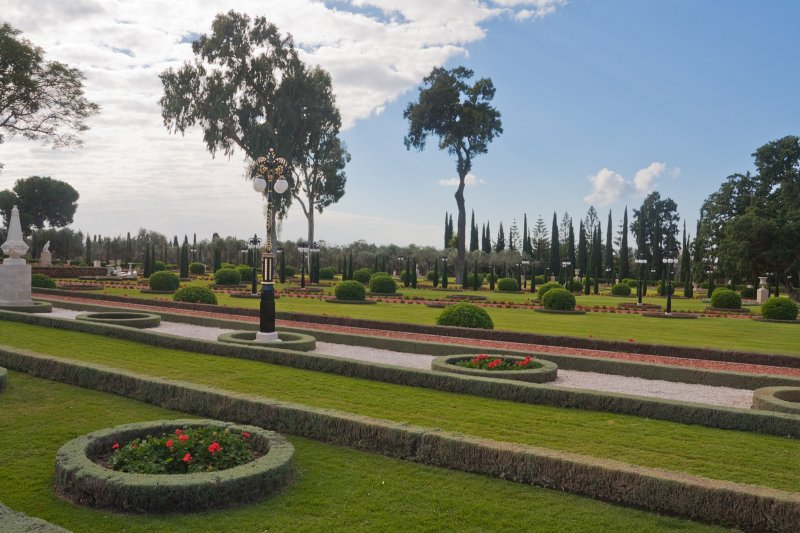 The inner garden part of The Baha'i Gardens at Bahji in Acre | The Baha'i Gardens in Acre (Akko)  (IMG_3935.jpg)