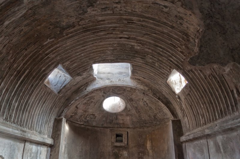 Caldarium of the Forum Baths, Pompeii | Pompeii - The Roman Time Capsule (IMG_2135.jpg)
