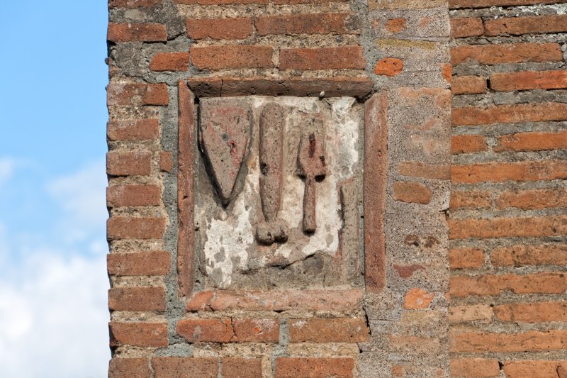 Street sign, Pompeii | Pompeii - The Roman Time Capsule (IMG_2140.jpg)