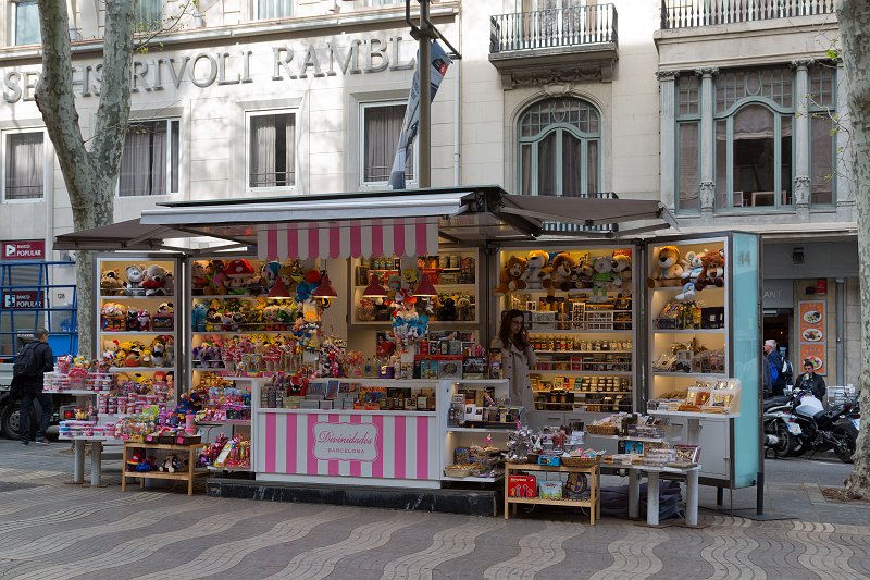 Souvenir Shop on La Rambla, Barcelona | Barcelona (Catalonia, Spain) (IMG_7623.jpg)