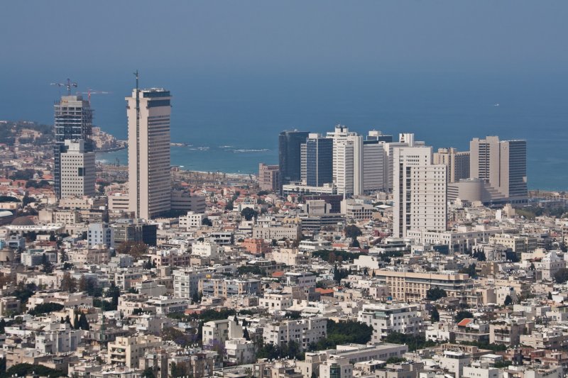 Tel-Aviv: western business center - תל אביב: מרכז העסקים הדרומי | A Bird's-Eye View of Tel-Aviv and Gush Dan - מבט על תל-אביב וגוש דן ממעוף הציפור (01_IMG_7123.jpg)