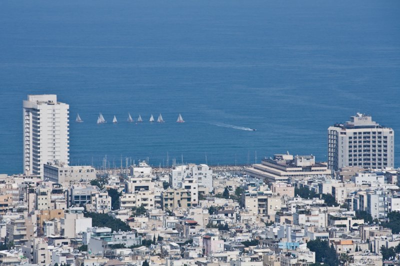 Tel-Aviv: the Marina and Atarim Square - תל אביב: המרינה וככר אתרים | A Bird's-Eye View of Tel-Aviv and Gush Dan - מבט על תל-אביב וגוש דן ממעוף הציפור (05_IMG_7162.jpg)