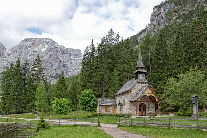 The Chapel on Lake Braies (Lago di Braies / Pragser Wildsee), South Tyrol, Italy | The Dolomites II (IMG_1869.jpg)