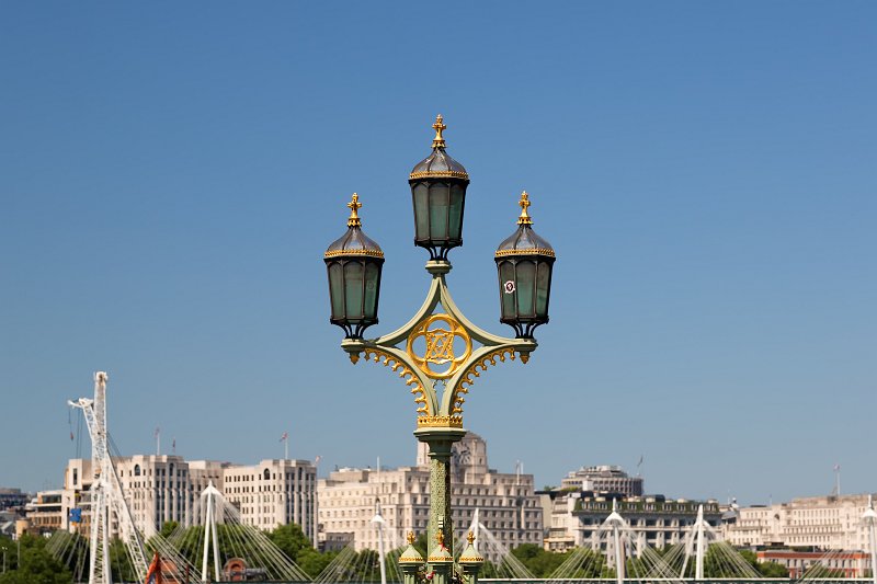 Lamp Post over Westminster Bridge, London | London - Part II (IMG_1490.jpg)