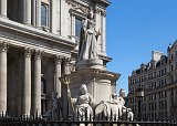 Statue of Queen Anne outside St Paul's Cathedral, London