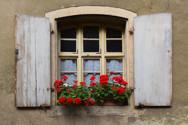 Window and Geraniums, Eguisheim, Alsace, France | Eguisheim - Alsace, France (IMG_4052.jpg)