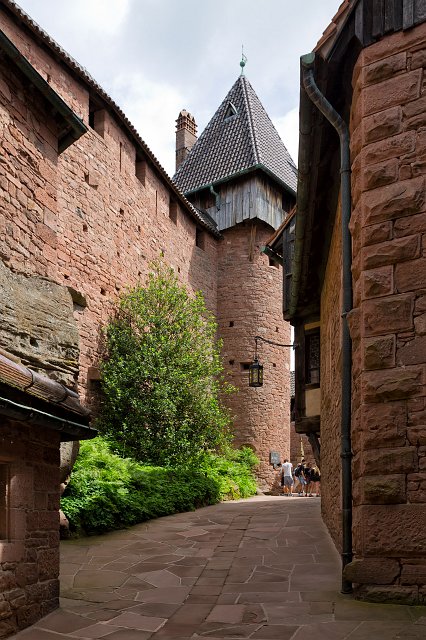 Lower Courtyard, Haut-Koenigsbourg Castle, Orschwiller, Alsace, France | Haut-Koenigsbourg Castle - Alsace, France (IMG_3003.jpg)