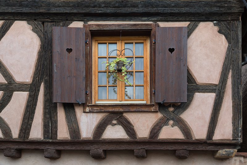 Window, Turckheim, Alsace, France | Turckheim - Alsace, France (IMG_2479.jpg)