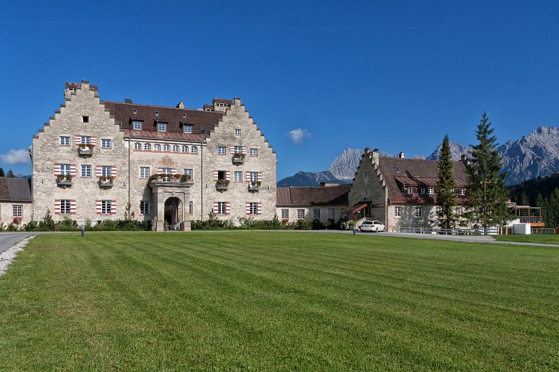 Kranzbach Castle (Schloss Kranzbach), Krün, Garmisch-Partenkirchen, Bavaria, Germany | South Bavaria, Germany (IMG_7551.jpg)