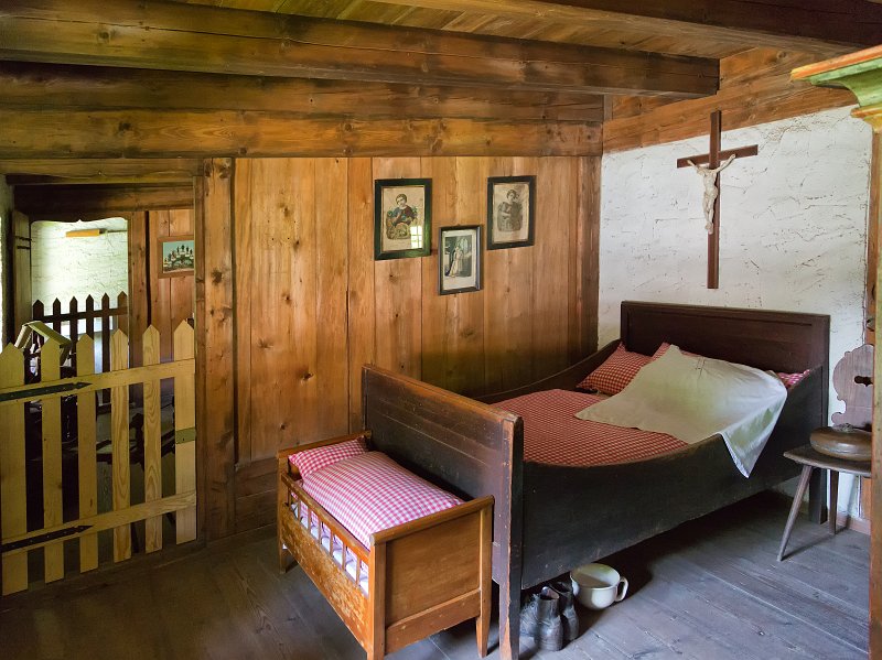 Bedroom in Hotzenwaldhaus, Black Forest Open Air Museum, Gutach im Schwarzwald, Germany | Black Forest Open Air Museum - Gutach im Schwarzwald, Germany (IMG_5680.jpg)