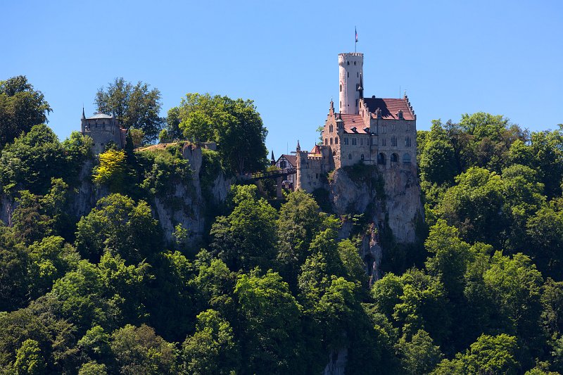 Lichtenstein Castle, Honau, Germany | Lichtenstein Castle - Honau, Germany (IMG_2075.jpg)