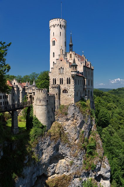 Lichtenstein Castle, Honau, Germany | Lichtenstein Castle - Honau, Germany (IMG_7424.jpg)