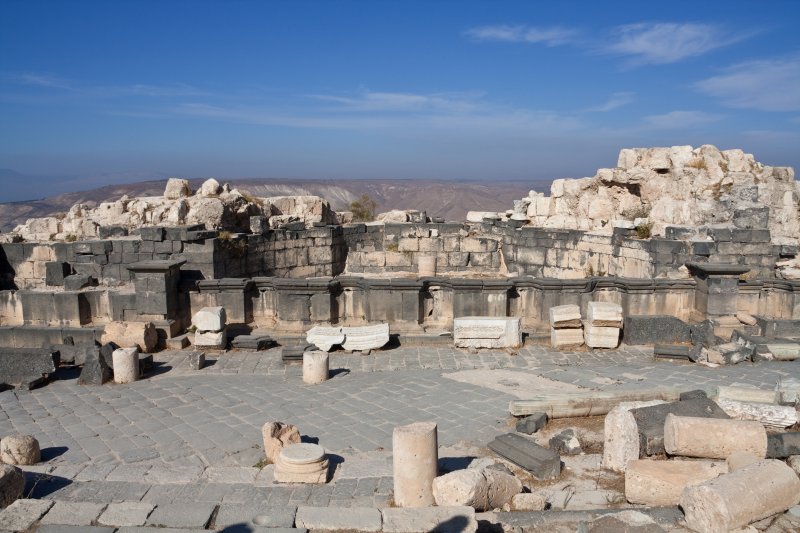 Gadara (Umm Qais) - ruins of the Nymphaeum | Jordan - Gerasa (Jerash) and Gadara (Umm Qais) (IMG_7320.jpg)