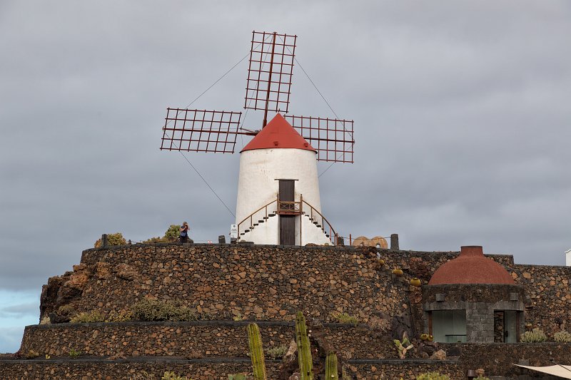 Windmill at Jardín de Cactus (Cactus Garden), Guatiza, Lanzarote | Cactus Garden (Jardín de Cactus), Guatiza, Lanzarote (IMG_3574.jpg)
