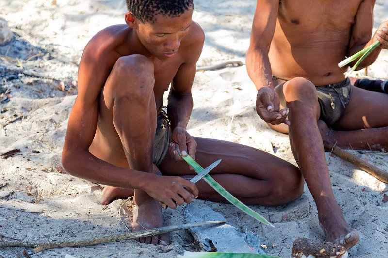 Bushmen Preparing a Bow String | Bushmen People - Grootfontein, Namibia (IMG_5572.jpg)