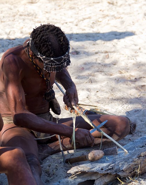 Bushmen Preparing a Bow | Bushmen People - Grootfontein, Namibia (IMG_5617.jpg)