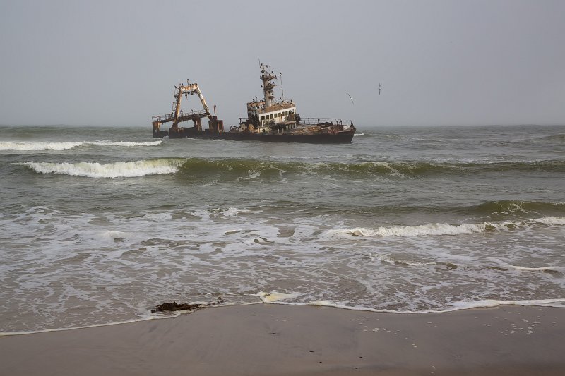 Zelia India Shipwreck, Skeleton Coast, Namibia | Cape Cross - Namibia (IMG_3982.jpg)