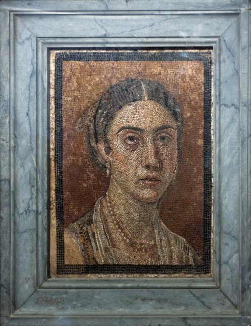 Female Portrait mosaic, Pompeii | Naples National Archaeological Museum (IMG_1654.jpg)