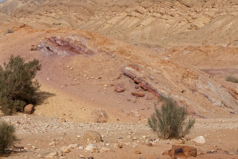 Colored Sand Park in The Big Crater (HaMakhtesh HaGadol) | The Negev - a desert and semidesert region of southern Israel (IMG_4831.jpg)