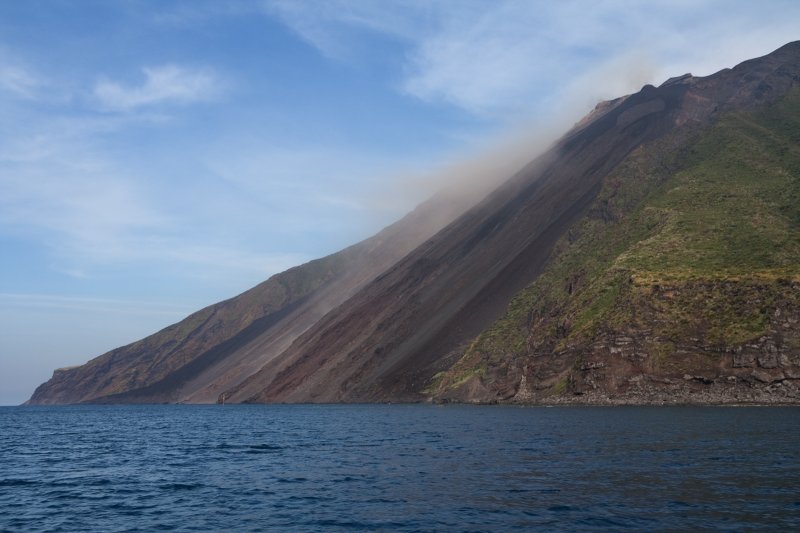 Slopes of Stromboli Volcano During Eruption | Sicily - The Aeolian Islands (IMG_0186.jpg)