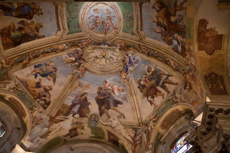 inside the Syracuse Cathedral | Sicily - Syracuse and Ortygia Island (IMG_8850.jpg)