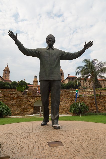 Statue of Nelson Mandela, Union Buildings | Pretoria - Gauteng, South Africa (IMG_0545_46.jpg)