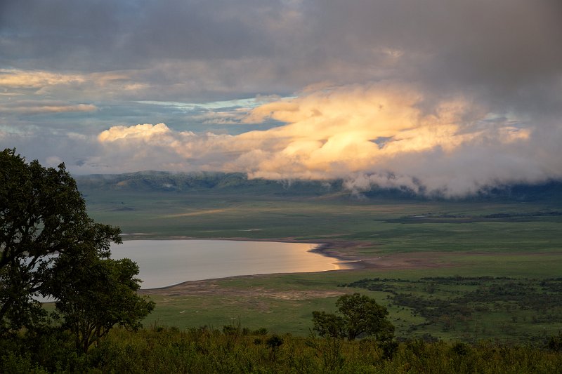 Sunset over Lake Magadi, Ngorongoro Crater, Tanzania | Ngorongoro Crater, Tanzania (IMG_9680.jpg)