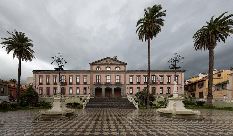 Plaza del Ayuntamiento (City Hall), La Orotava, Tenerife | Tenerife I (Puerto de la Cruz, La Orotava and Candelaria) (IMG_2167_68_69_70_71_72_2.jpg)