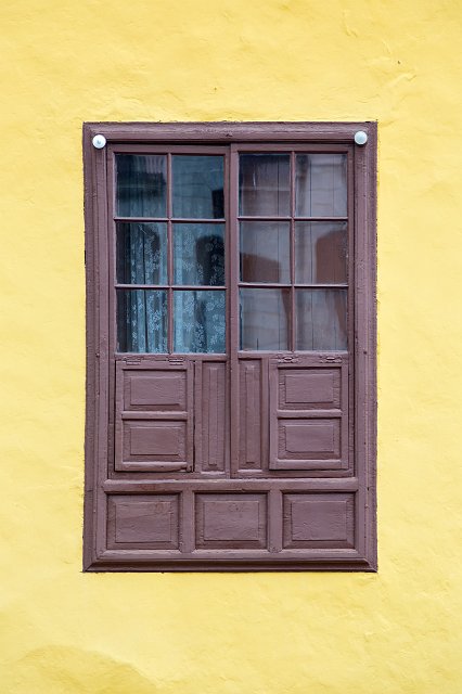 Brown Window, La Orotava, Tenerife | Tenerife I (Puerto de la Cruz, La Orotava and Candelaria) (IMG_2173.jpg)