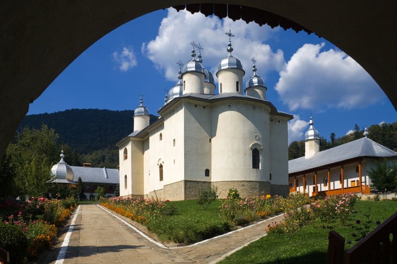 Horaiţa Monastery, Neamţ county | Monasteries and Churches in Romania (MO01-IMG_0879_f.jpg)