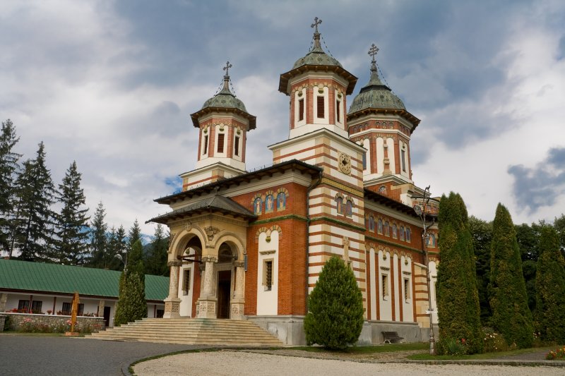 Sinaia Monastery, Prahova county | Monasteries and Churches in Romania (MO39-IMG_2409_m2f.jpg)