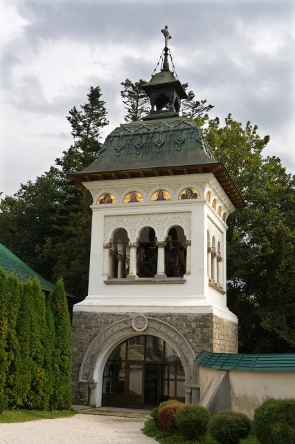 Sinaia Monastery, Prahova county | Monasteries and Churches in Romania (MO68-IMG_2415_f.jpg)
