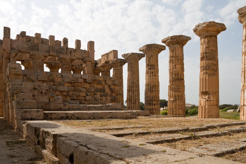 Selinunte - Temple of Hera (Temple E) | Greek Temples in Italy (TE09-IMG_9353.jpg)