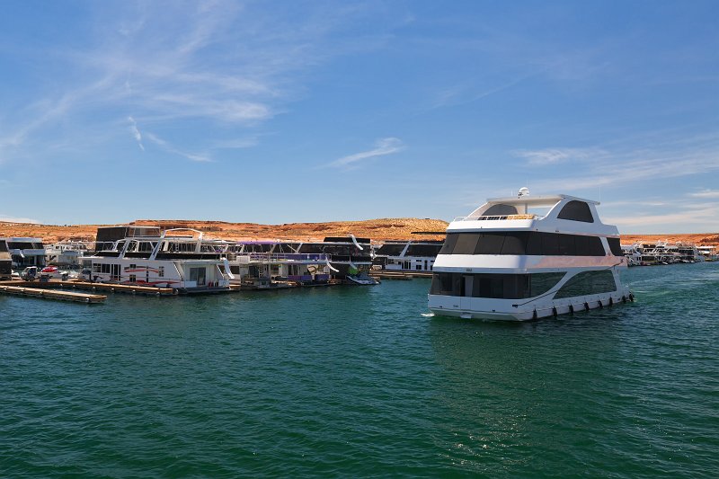 Houseboats at Antelope Point Marina, Lake Powell, Glen Canyon NRA, Arizona, USA | Glen Canyon National Recreation Area - Arizona, USA (IMG_7451.jpg)