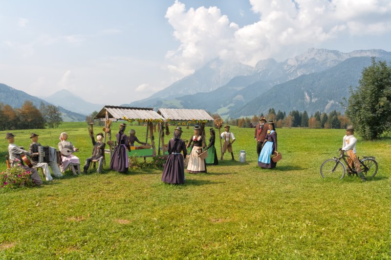 Preparations for Farmers Harvest Festival (bauernherbst) in Saalfelden, Zell am See, Salzburg, Austria | Austrian Scenery (IMG_7242_2.jpg)