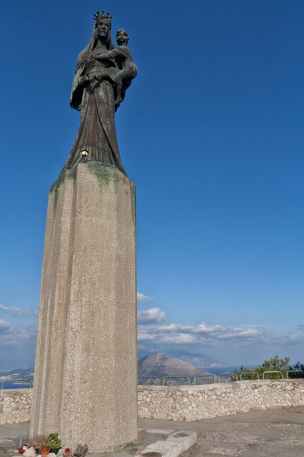 Statue of the Madonna near Villa Jovis, Capri | Capri Island (Campania, Italy) (IMG_3323.jpg)