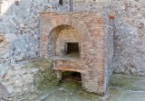 Large oven in main kitchen of Villa of the Mysteries, Pompeii