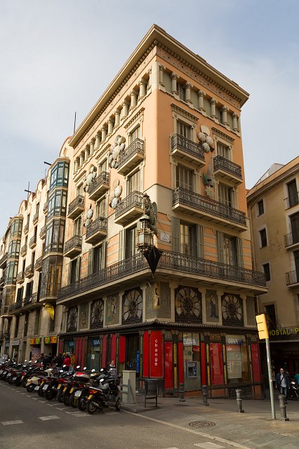 Casa Bruno Quadros, La Rambla, Barcelona | Barcelona (Catalonia, Spain) (IMG_7667.jpg)