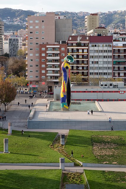 Parc de Joan Miró viewed from Arenas de Barcelona, Barcelona | Barcelona (Catalonia, Spain) (IMG_8218.jpg)
