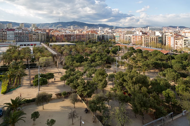 Parc de Joan Miró viewed from Arenas de Barcelona, Barcelona | Barcelona (Catalonia, Spain) (IMG_8220.jpg)