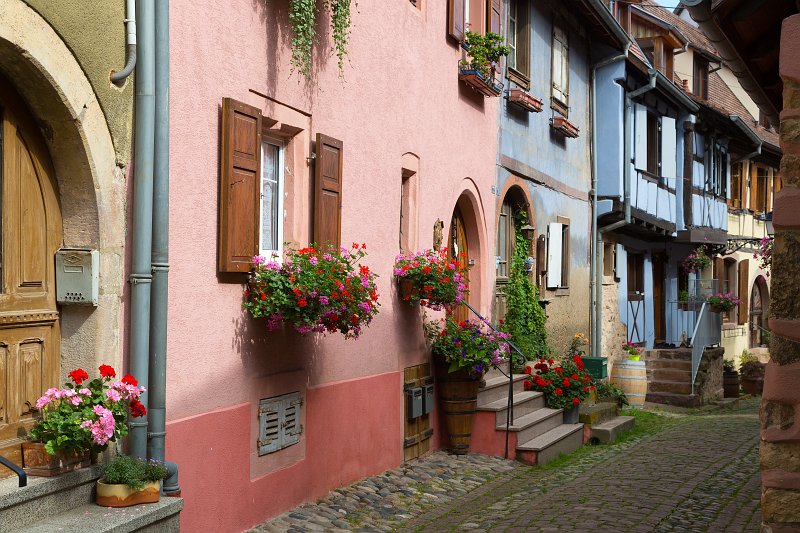 Colorful Houses and Colorful Flowers, Eguisheim, Alsace, France | Eguisheim - Alsace, France (IMG_4053.jpg)