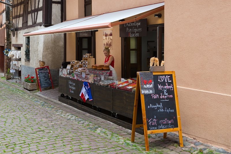 Kougelhopf and Gingerbread Bakery, Eguisheim, Alsace, France | Eguisheim - Alsace, France (IMG_4064_65.jpg)