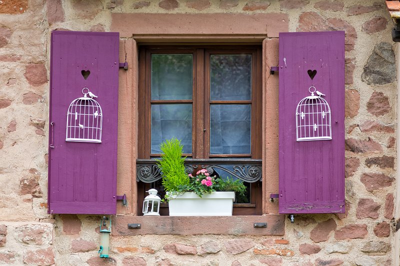 Purple Window, Riquewihr, Alsace, France | Riquewihr - Alsace, France (IMG_3681.jpg)