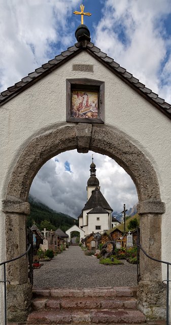 The Parish Church Saint Sebastian, Ramsau, Bavaria, Germany | South Bavaria, Germany (IMG_1549_50.jpg)