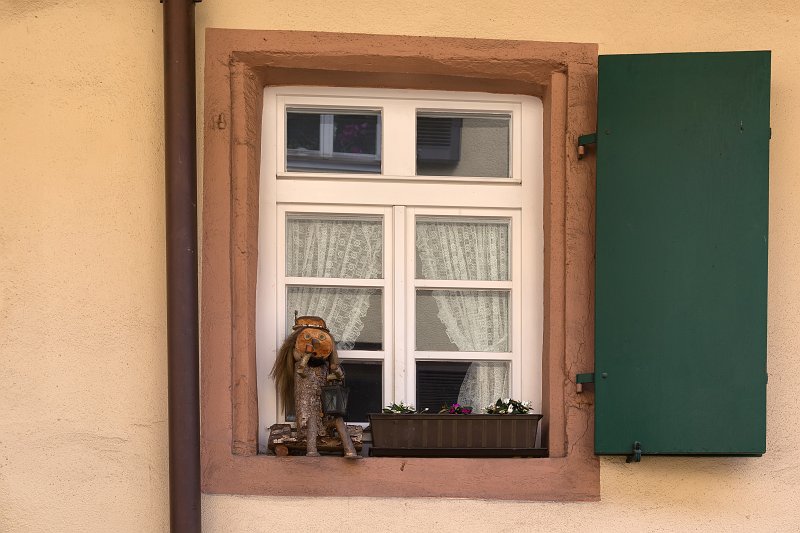 Decorated Window, Gengenbach, Baden-Württemberg, Germany | Gengenbach - Baden-Württemberg, Germany (IMG_6491.jpg)