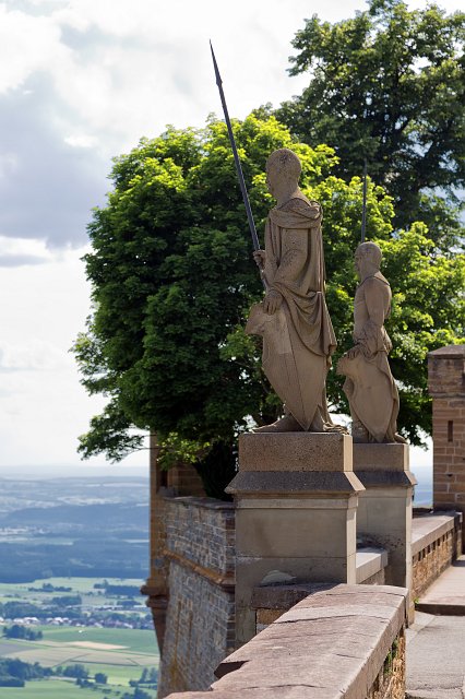 Statues, Hohenzollern Castle, Hechingen, Germany | Hohenzollern Castle - Hechingen, Germany (IMG_7176.jpg)