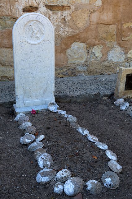 Graveyard of Carmel Mission, Carmel, California | Mission San Carlos Borromeo de Carmelo, Carmel (IMG_4269.jpg)