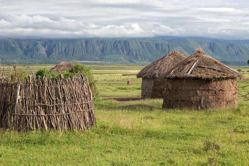 Maasai Enkajis (traditional homes) and School, Manyara Maasai Village, Tanzania | Manyara Massai Village, Tanzania (IMG_8339.jpg)